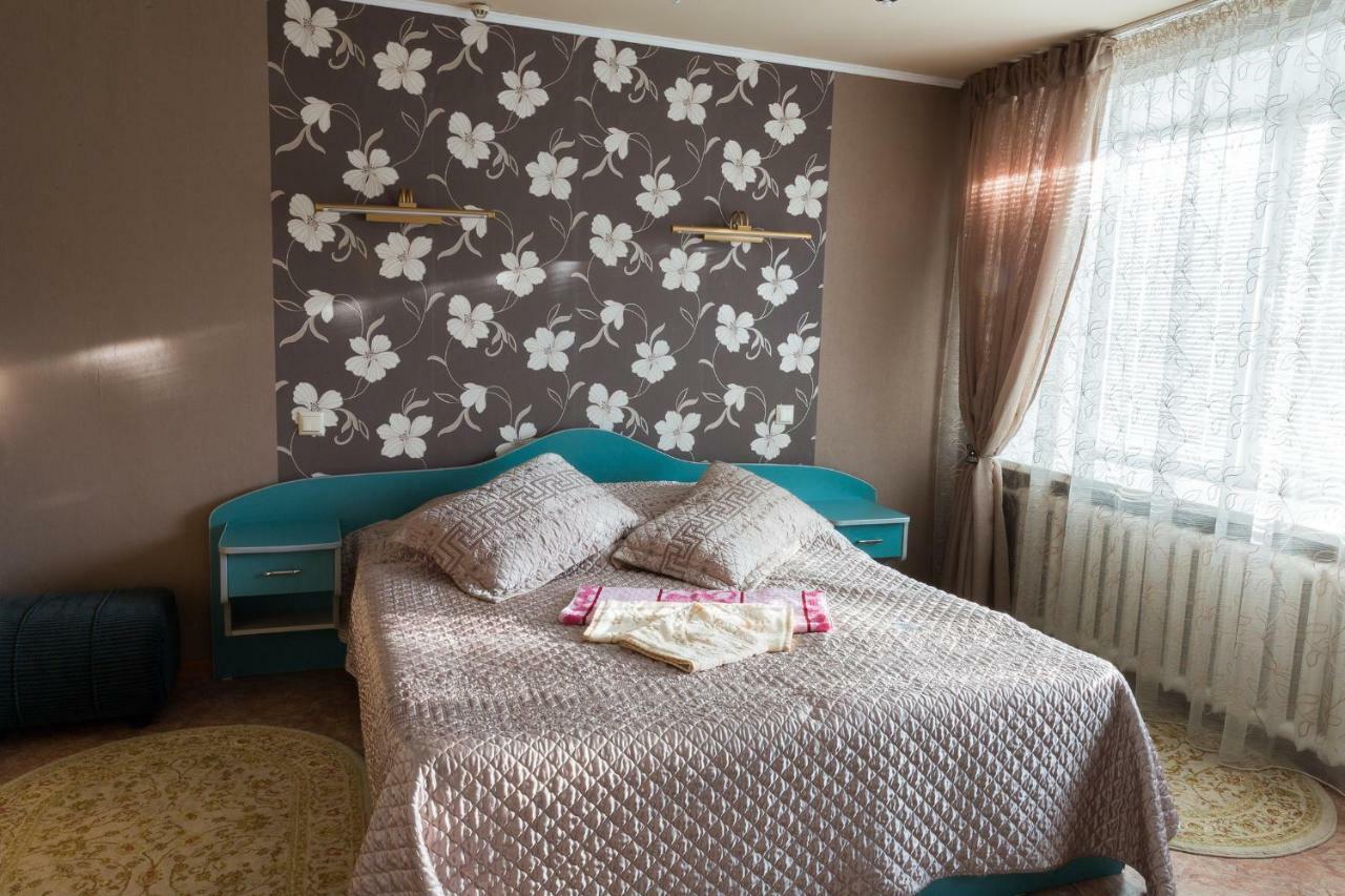 Tourist Hotel Uszty-Kamenogorszk Kültér fotó